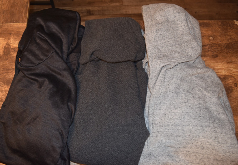 ~ HUGE LOT of THREE 3 Mens Pullover Hoodies 3XL / XXXL / 3XB-Blk/D. Gray/L Gray